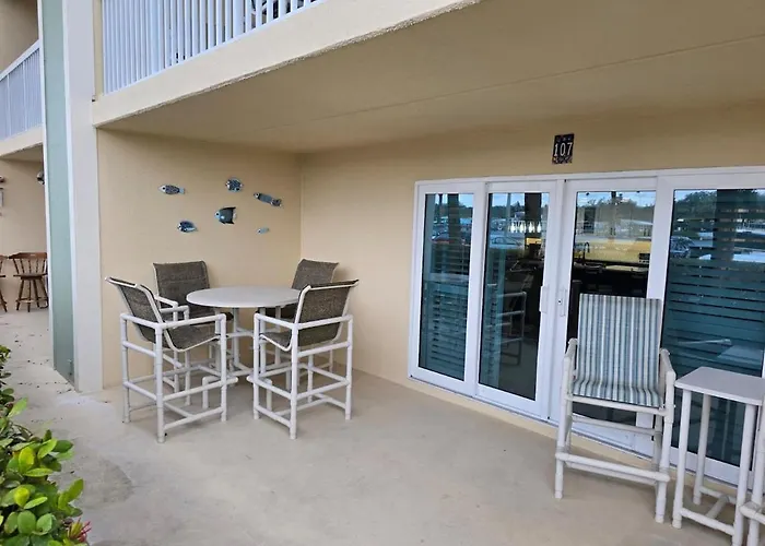 Newly Decorated 1st Floor Unit Steps To The At Fifty Gulfside Aparthotel