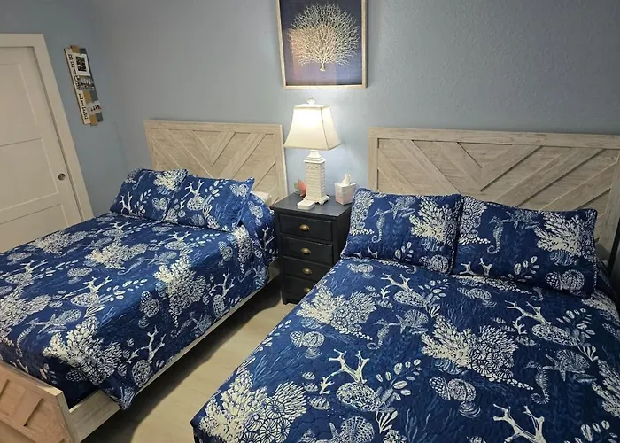 Aparthotel Newly Decorated 1st Floor Unit Steps To The At Fifty Gulfside Clearwater Beach