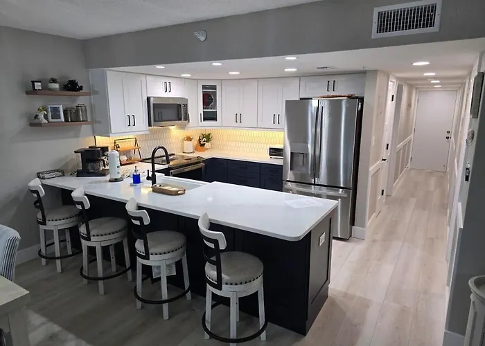 Newly Decorated 1st Floor Unit Steps To The At Fifty Gulfside Clearwater Beach