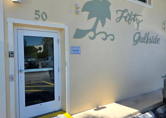 Newly Decorated 1st Floor Unit Steps To The At Fifty Gulfside Aparthotel *
