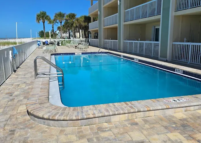 Newly Decorated 1st Floor Unit Steps To The At Fifty Gulfside